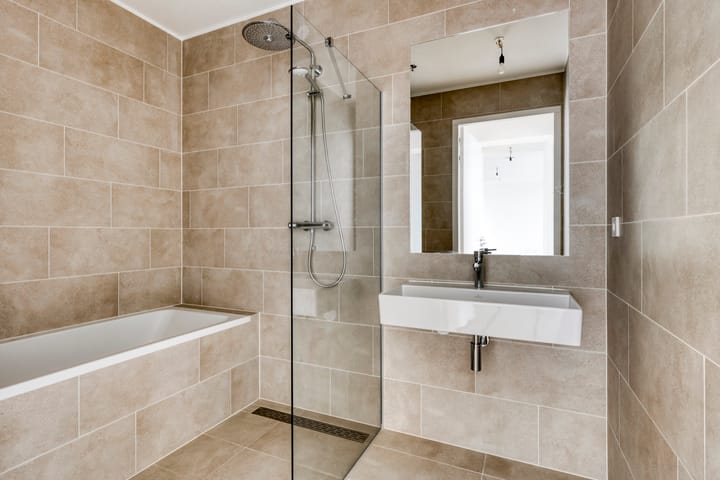 Appartement te huur: Bercylaan 375, Amsterdam