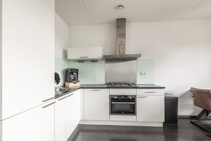 Appartement te koop: Kerkstraat 31, Klaaswaal