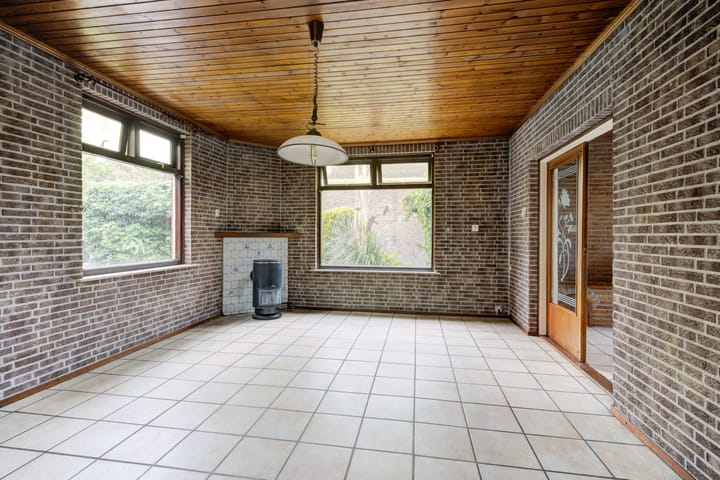 Vrijstaande woning te koop: Bremstraat 111, St. Willebrord