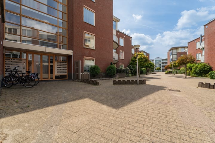 Appartement te koop: Muiderslotpad 38, Hellevoetsluis