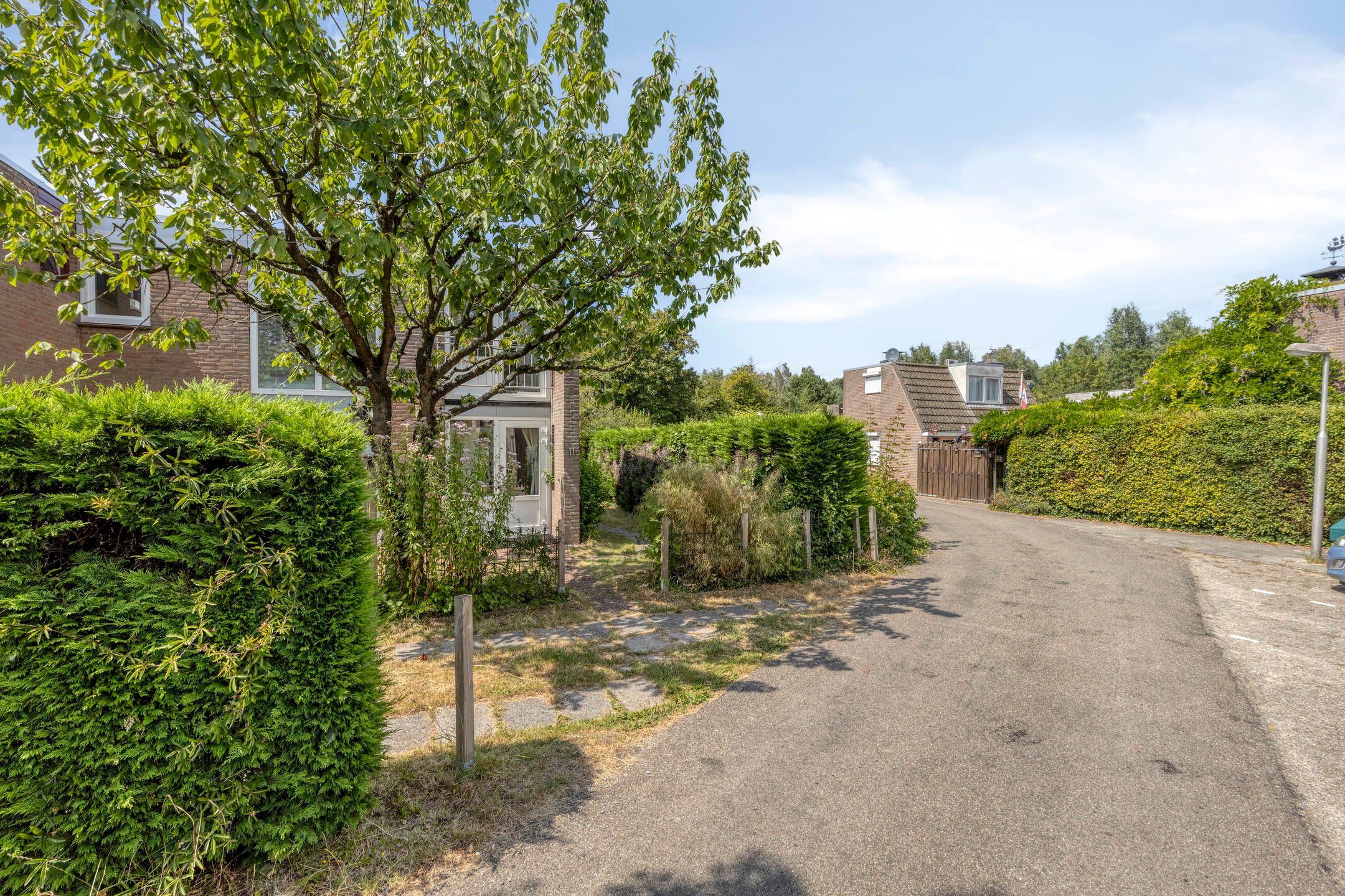 2-bedroom freehold villa in Ooltgensplaat — photo 3 of 5