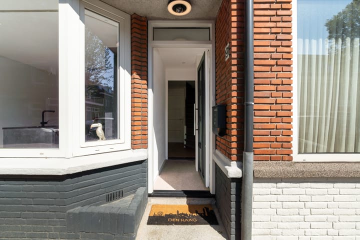 Tussenwoning te koop: Schlegelstraat 191, 'S-Gravenhage