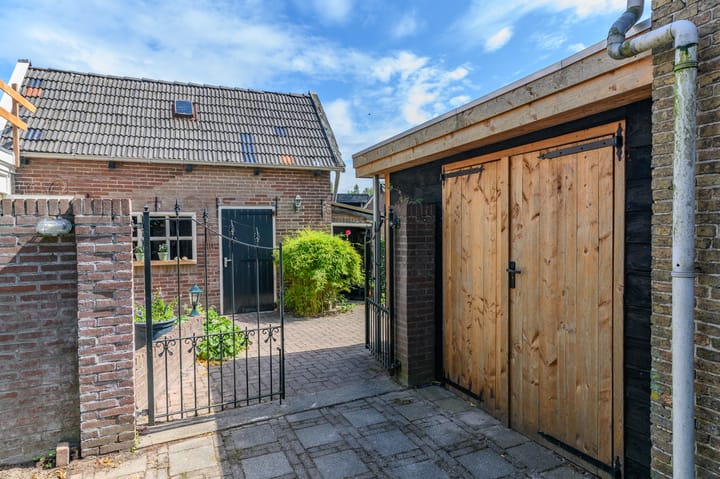Vrijstaande woning te koop: De Buorren 82, Lippenhuizen