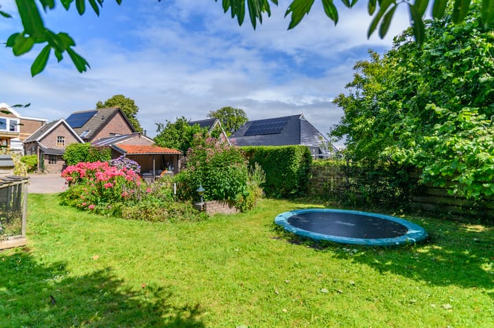 Vrijstaande woning te koop: De Buorren 82, Lippenhuizen