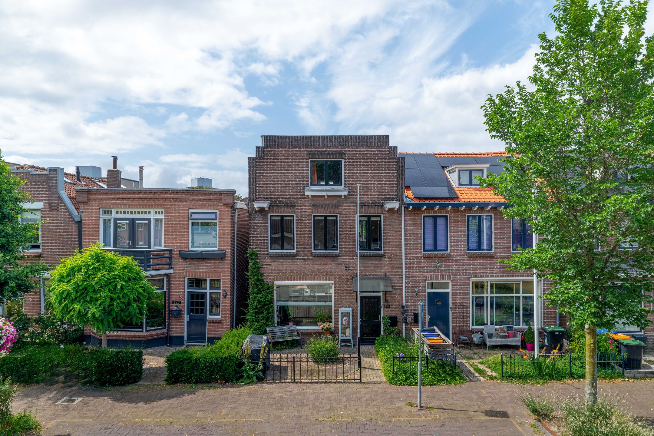 Foto 42 van Burgemeester de Bruïnelaan 123