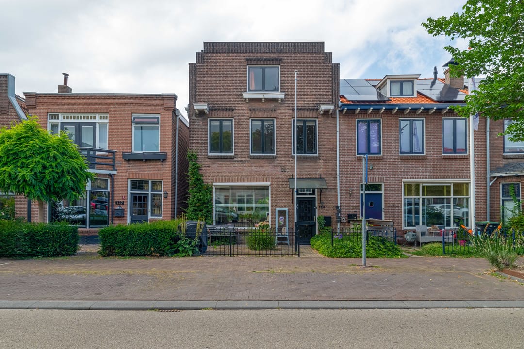Foto 41 van Burgemeester de Bruïnelaan 123