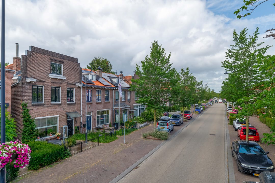 Foto 43 van Burgemeester de Bruïnelaan 123