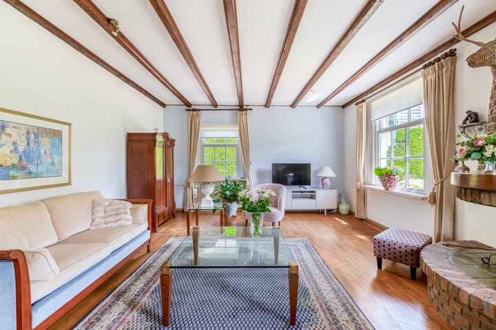 Vrijstaande woning te koop: Heereweg 308, Lisse