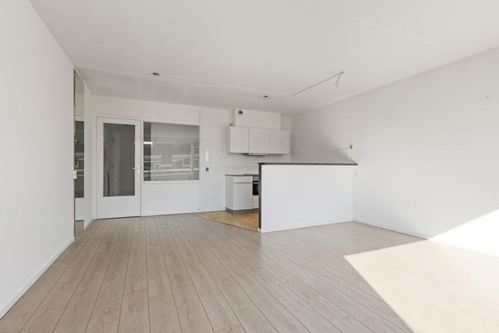Appartement te koop: Middellaan 292, Breda