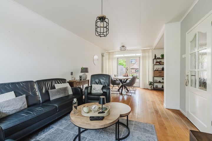 Tussenwoning te koop: Bastionstraat 26, Breda