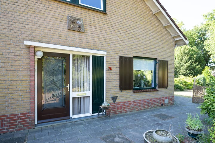 Twee-onder-één-kap te koop: Pasbrink 74, Winterswijk