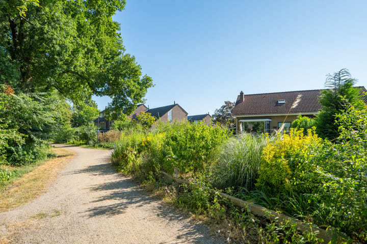 Twee-onder-één-kap te koop: Pasbrink 74, Winterswijk