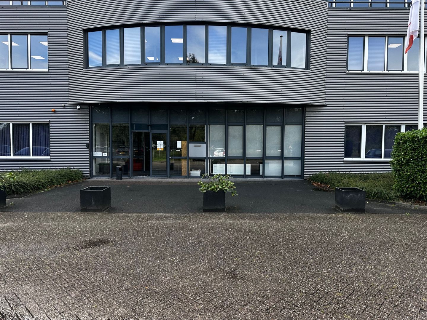 View photo 3 of Bleiswijkseweg 55