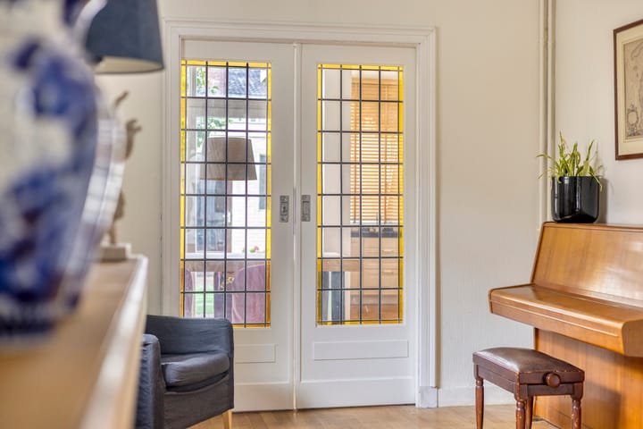 Hoekwoning te koop: Dahliastraat 3, Hilversum