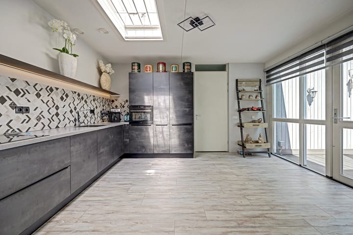 Appartement te koop: Wonderklauwpad 8, Hoogvliet Rotterdam