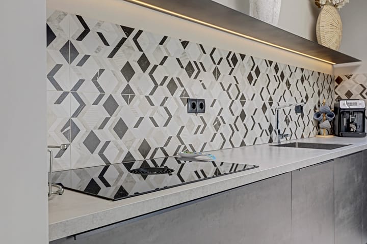 Appartement te koop: Wonderklauwpad 8, Hoogvliet Rotterdam