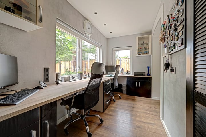 Hoekwoning te koop: Cochiuslaan 8, Leerdam