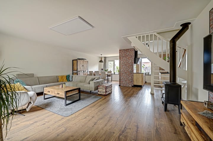 Hoekwoning te koop: Cochiuslaan 8, Leerdam
