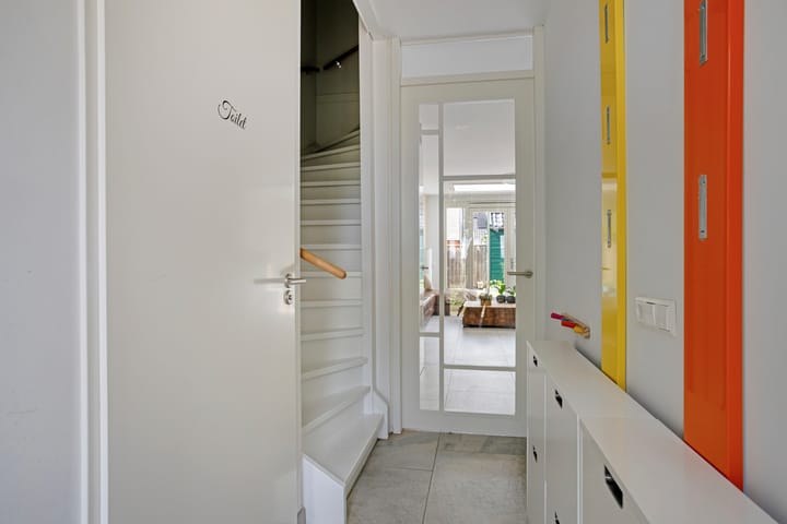 Tussenwoning te koop: Het Lien 3, Oosthuizen
