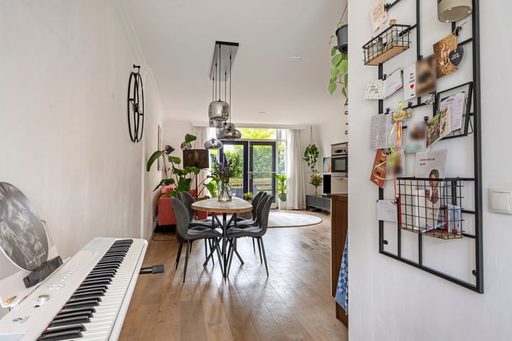 Tussenwoning te koop: Bornsestraat 108, Almelo