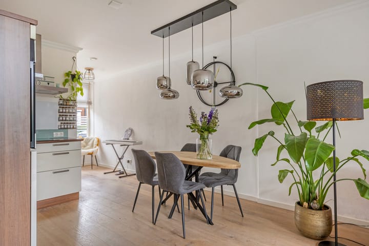 Tussenwoning te koop: Bornsestraat 108, Almelo