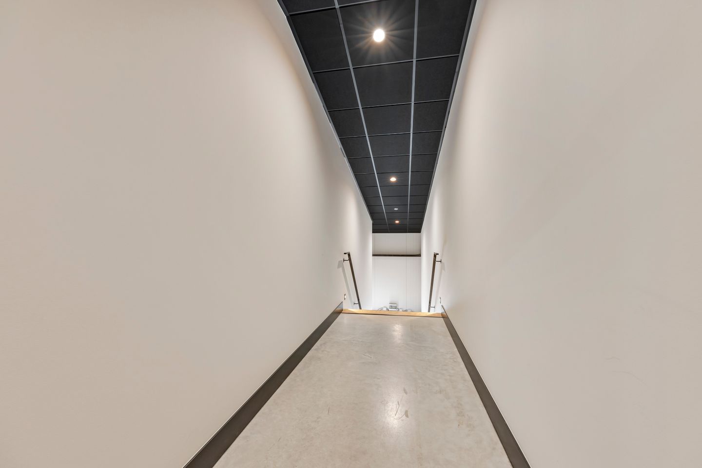 Bekijk foto 4 van De Voorpost 12