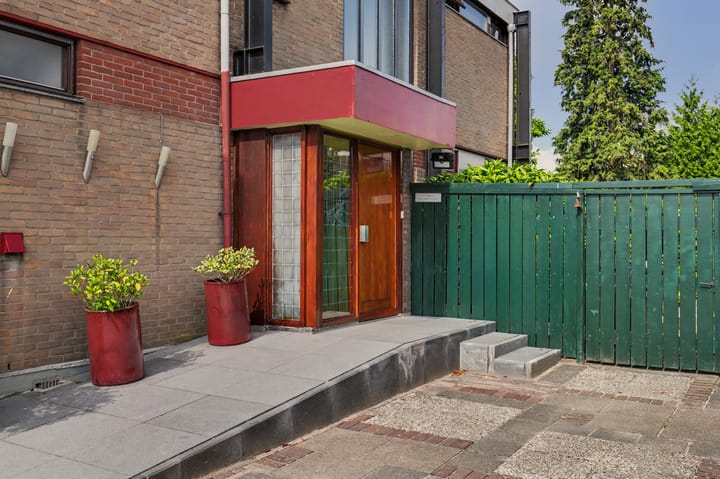 Vrijstaande woning te koop: Groenekruislaan 2, Dordrecht