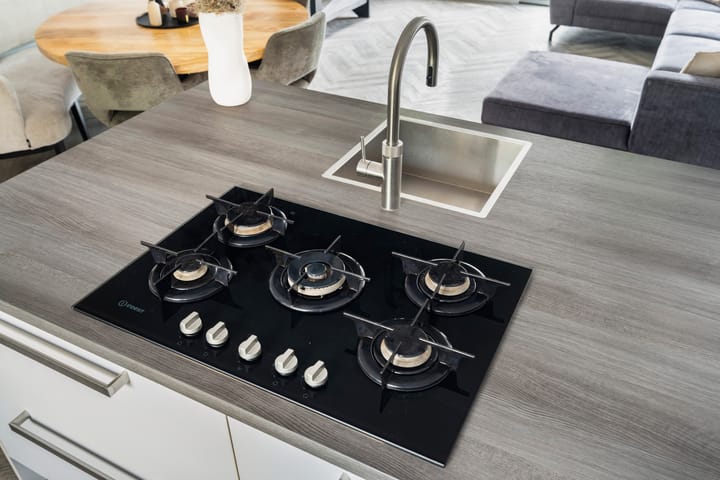 Tussenwoning te koop: Leyenburg 15, Pijnacker