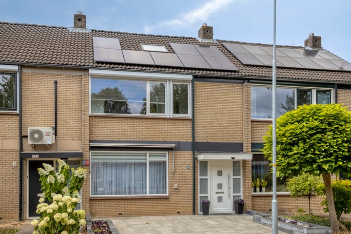 Tussenwoning te koop: Sellersmaat 40, Zevenaar