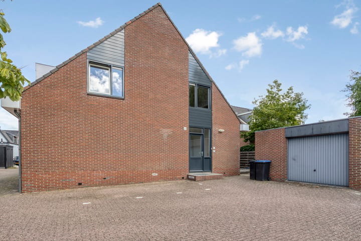 Studio te koop: Noordeinde 162J, Roelofarendsveen