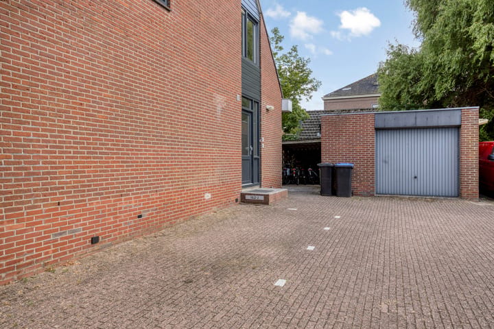 Studio te koop: Noordeinde 162J, Roelofarendsveen