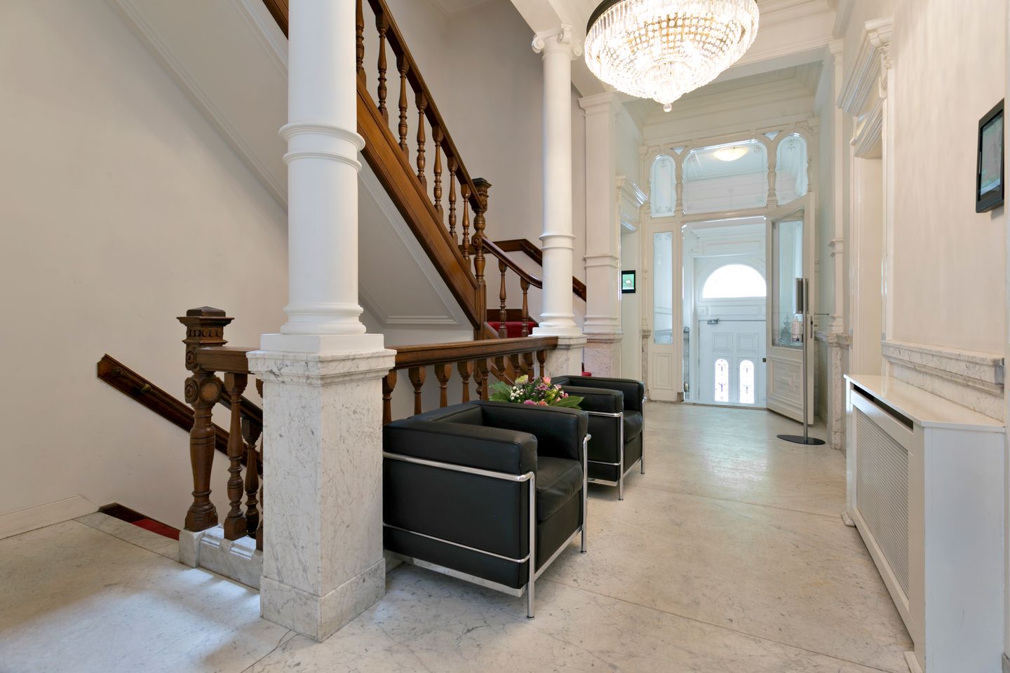 Bekijk foto 4 van Van Vollenhovenstraat 31
