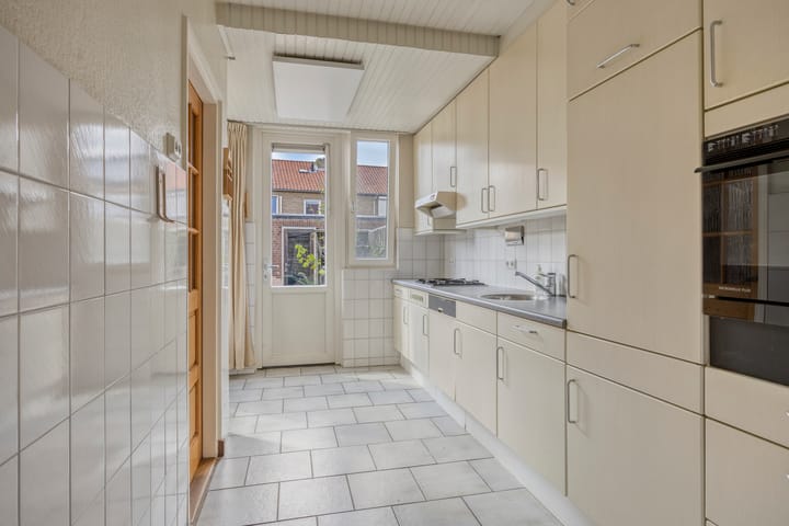 Tussenwoning te koop: Silvesterstraat 17, Wijchen