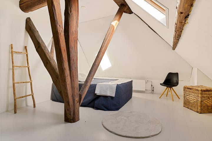 Vrijstaande woning te koop: Hoofdstraat 20, Stedum