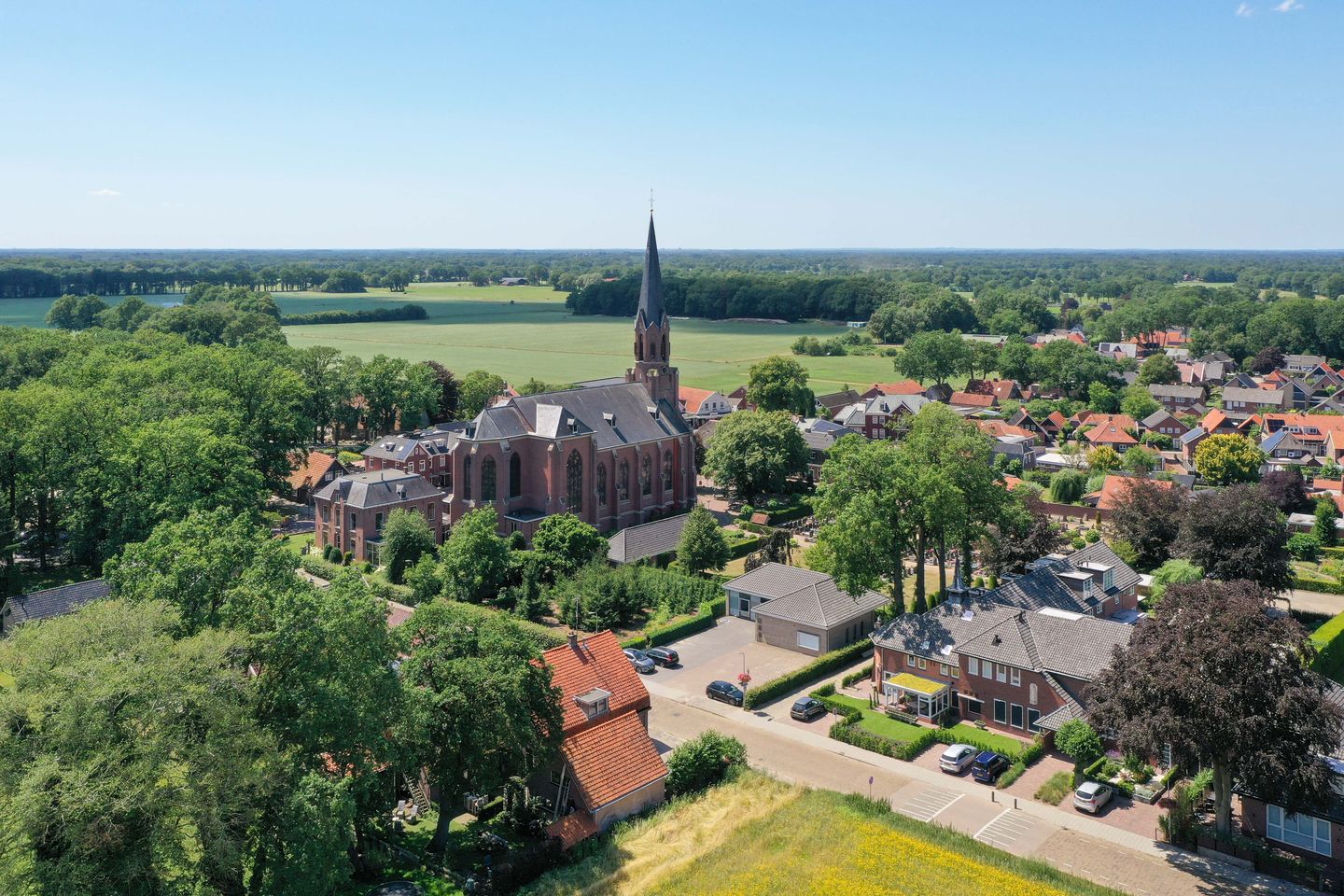 Foto 1 van Hooidijk 15-E