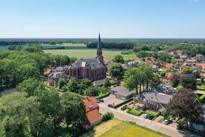 Hooidijk 15-e