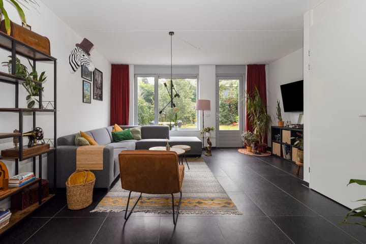 Tussenwoning te koop: Lijster 9, Eijsden