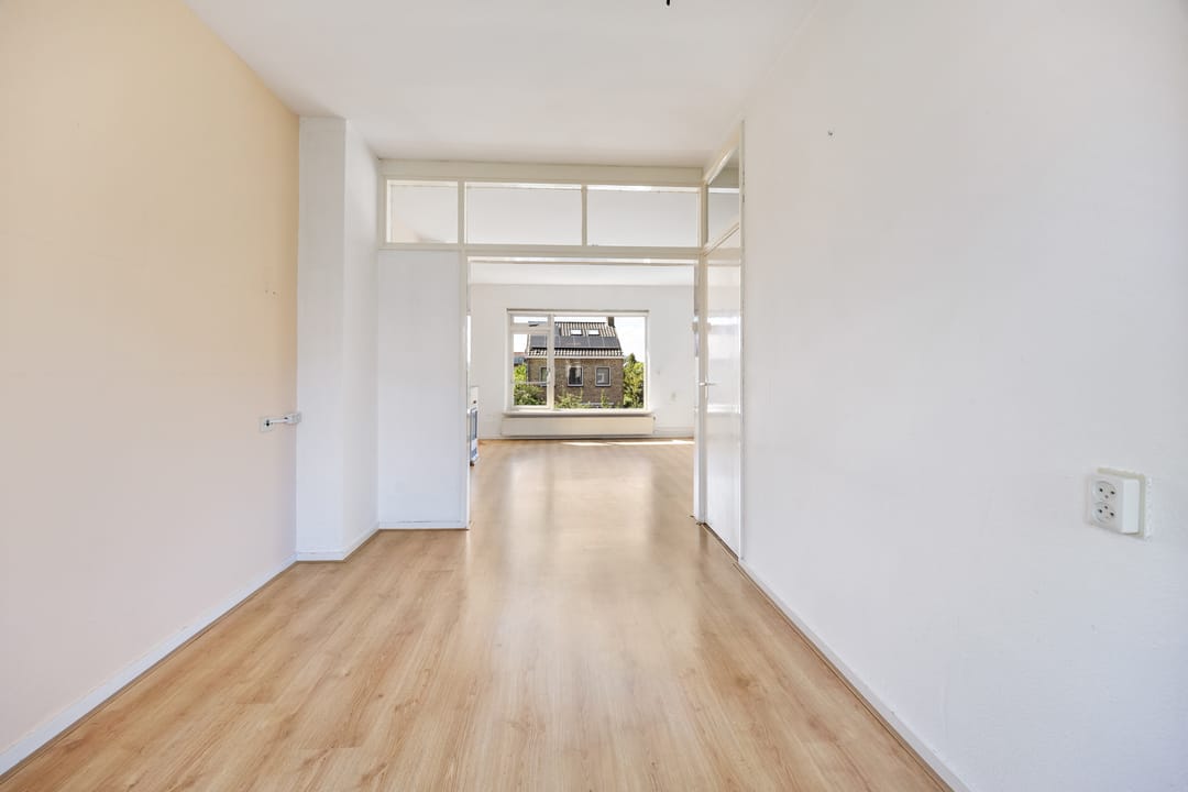 Photo 13 of Weidestraat 43