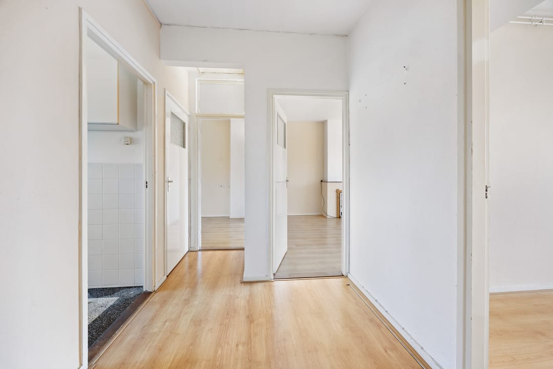 Photo 8 of Weidestraat 43