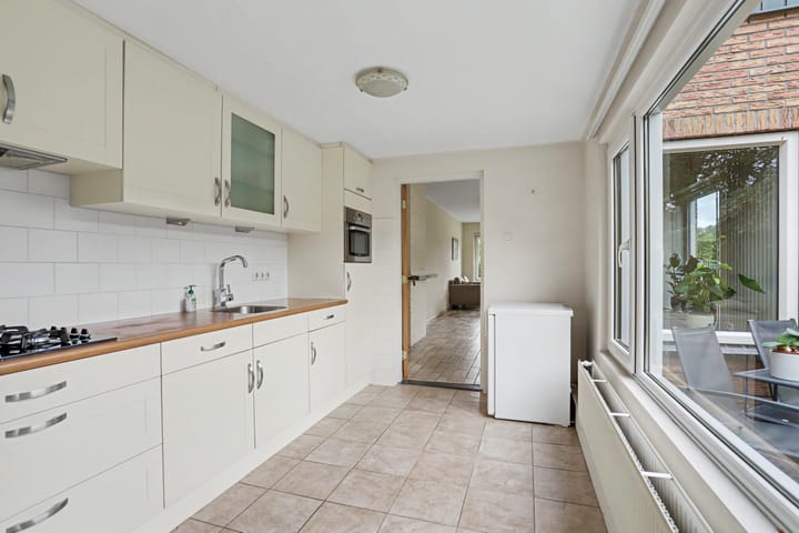 Twee-onder-één-kap te koop: Klaaskateweg 29, Enschede