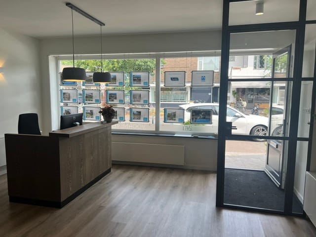 Bekijk foto 2 van Gijsbrecht van Amstelstraat 261