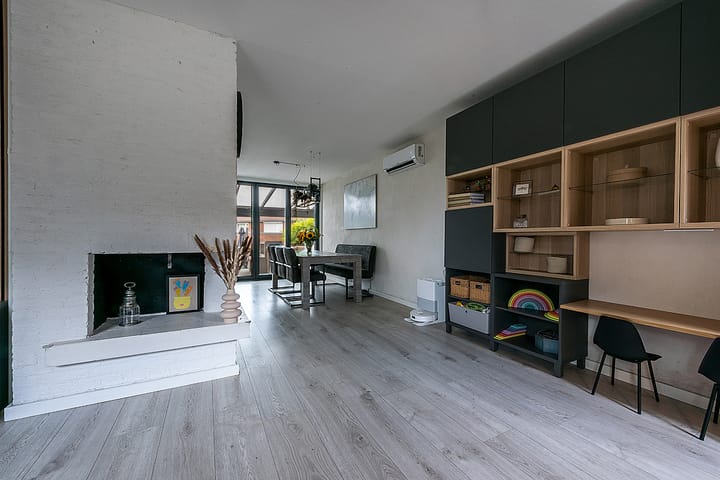 Vrijstaande woning te koop: Oranjestraat 17, Hoensbroek