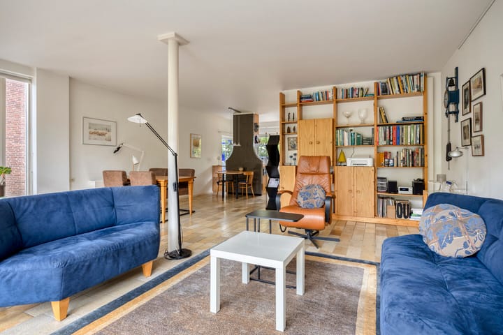 Twee-onder-één-kap te koop: Leidsemeerstraat 55, Buitenkaag