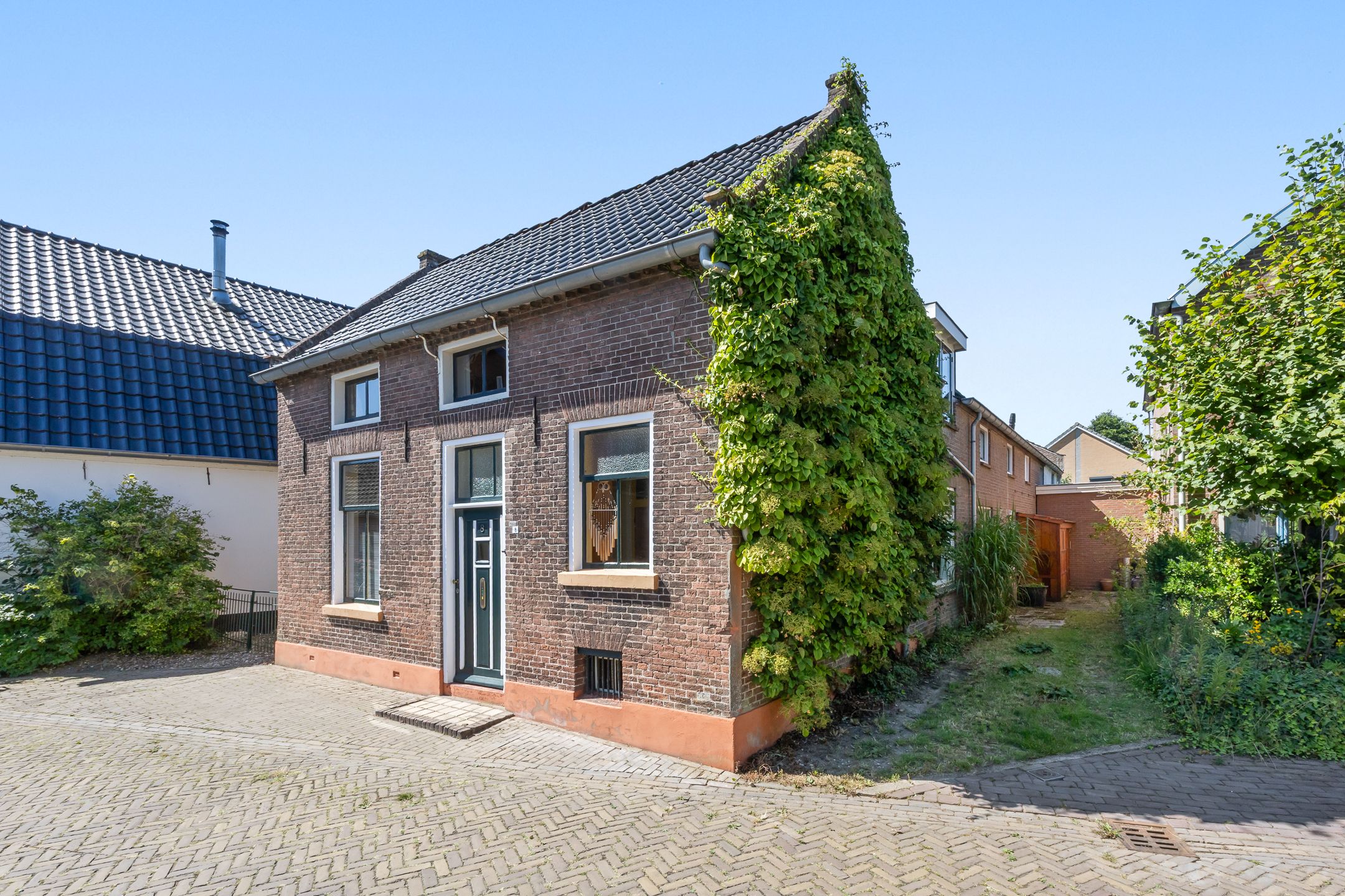 Kloosterstraat 8 