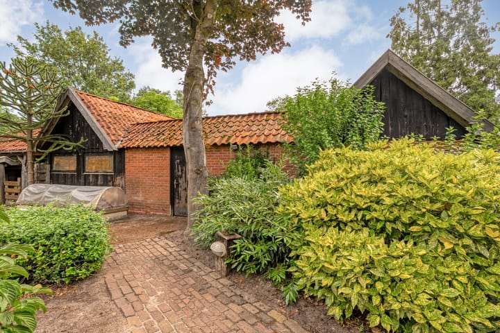 Vrijstaande woning te koop: Nikkelsweg 27, Bruinehaar