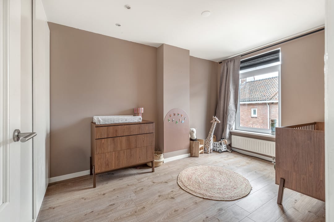 Photo 37 of Adriaan Loosjesstraat 5