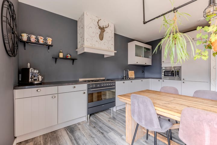 Vrijstaande woning te koop: van Veenweg 71F, Heerhugowaard