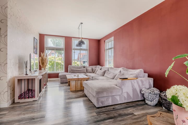 Vrijstaande woning te koop: van Veenweg 71F, Heerhugowaard