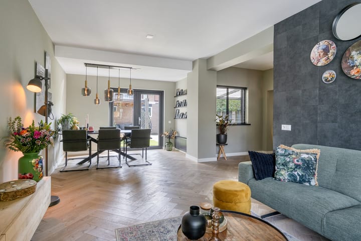 Tussenwoning te koop: Generaal van Dedemlaan 59, Eindhoven