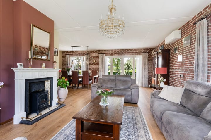 Vrijstaande woning te koop: Rijksstraatweg 162, Teuge